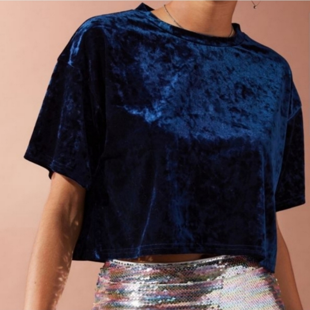 Urban Outfitters | Velvet Crop Top Oversized Navy Blue XS